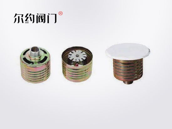 玻璃球?yàn)⑺畤婎^